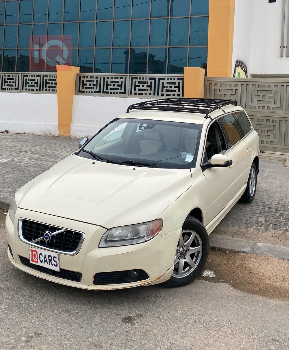 فولفو V70